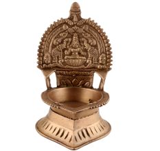 Indian Handmade Unique Ashtadhatu Oil Lamp Goddess Laxmi Diya